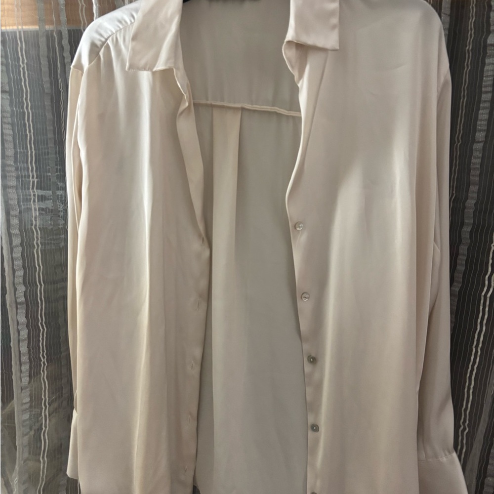 Zara Cream Blouse with Classic Collar